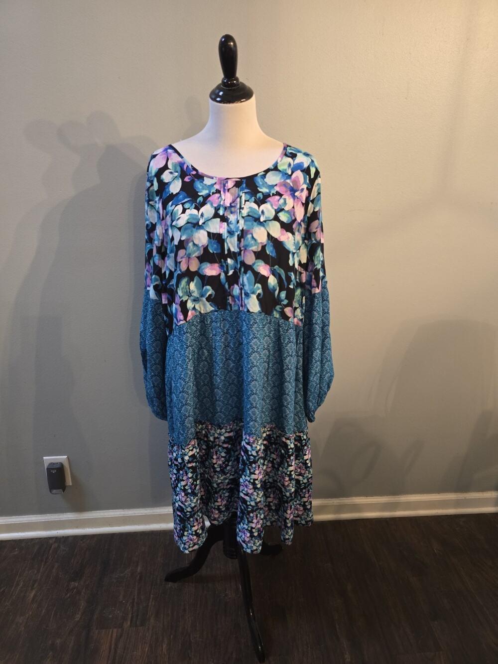 NWT Soft Surroundings Night Bloom Viscose Dress Tiers Blue Floral XL